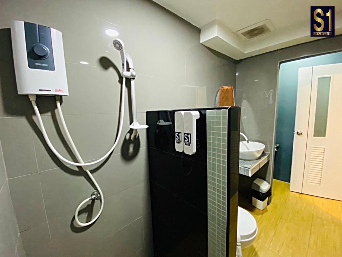 S1 City Hotel Buriram Extérieur photo