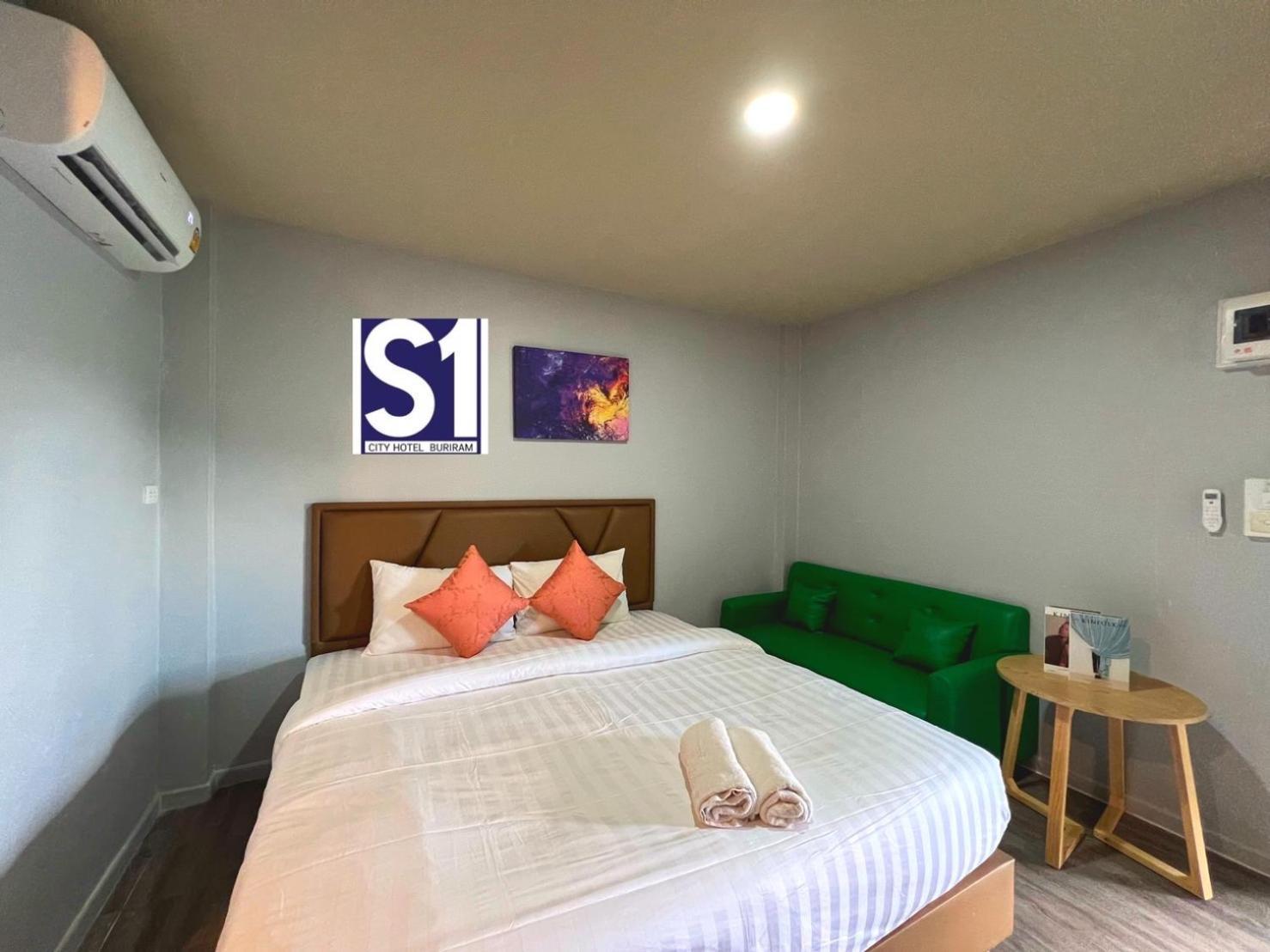 S1 City Hotel Buriram Extérieur photo