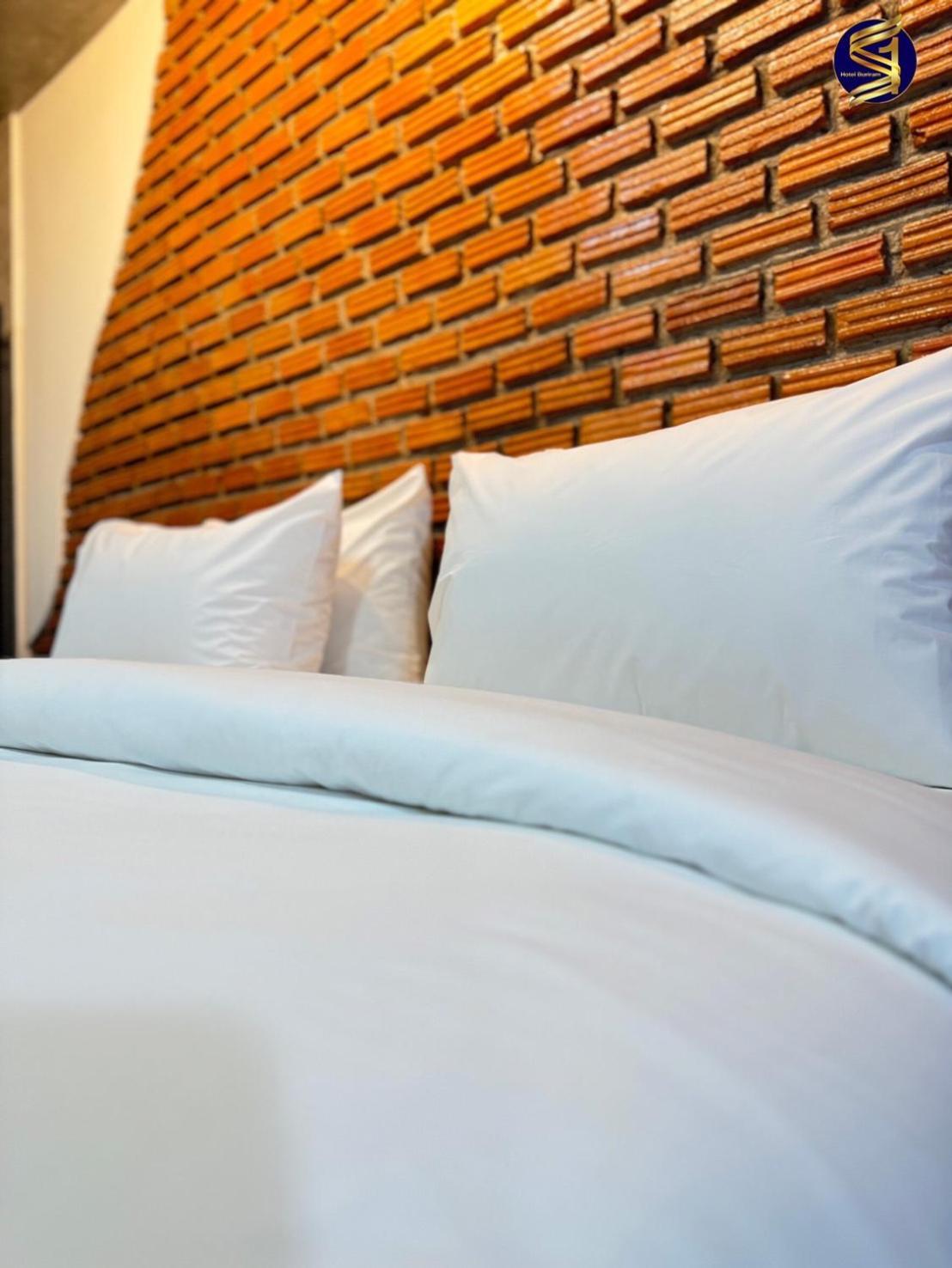 S1 City Hotel Buriram Extérieur photo