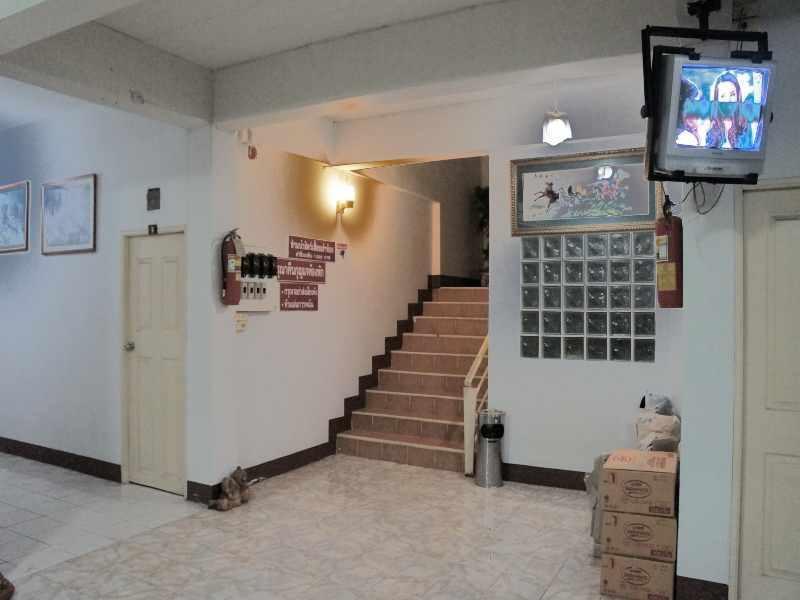 S1 City Hotel Buriram Extérieur photo