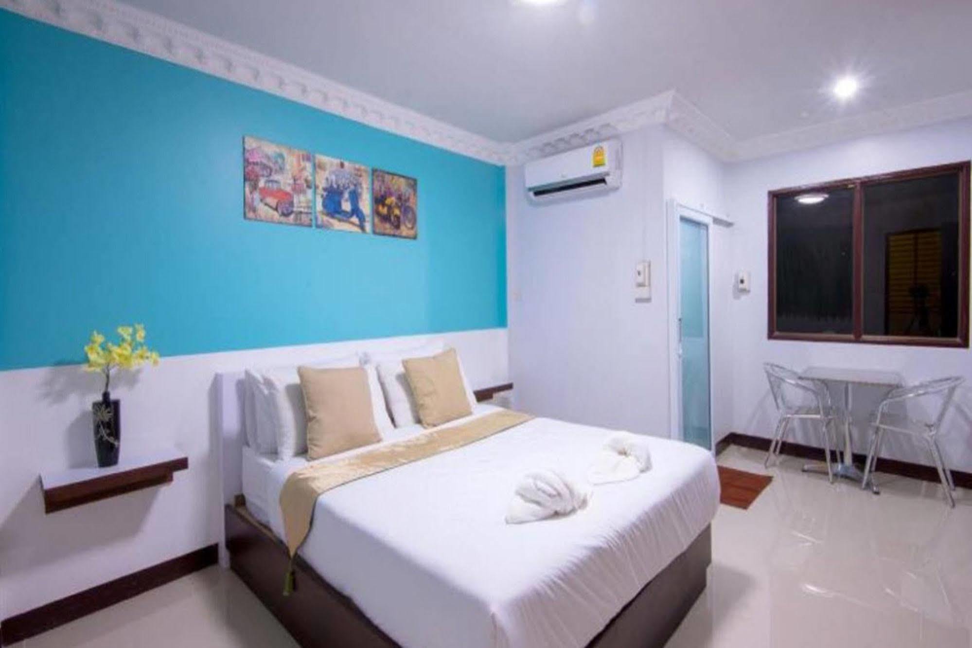 S1 City Hotel Buriram Extérieur photo